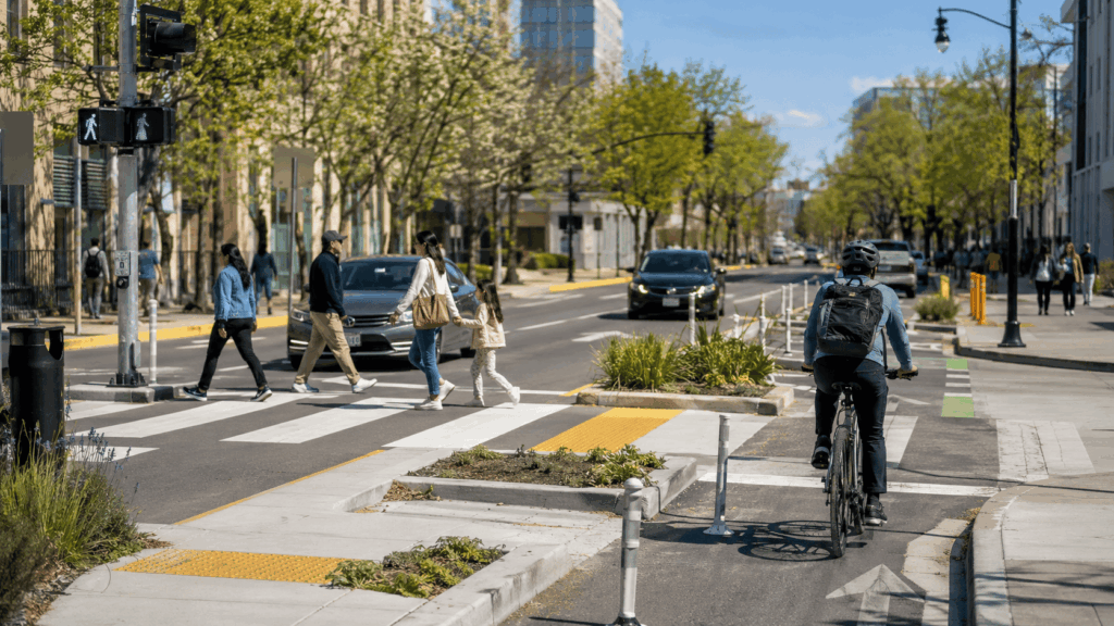 Enfoque de Sistema Seguro: ¿Cómo se aplica el Enfoque de Sistema Seguro en las ciudades y por qué ayuda a cuidar la vida?